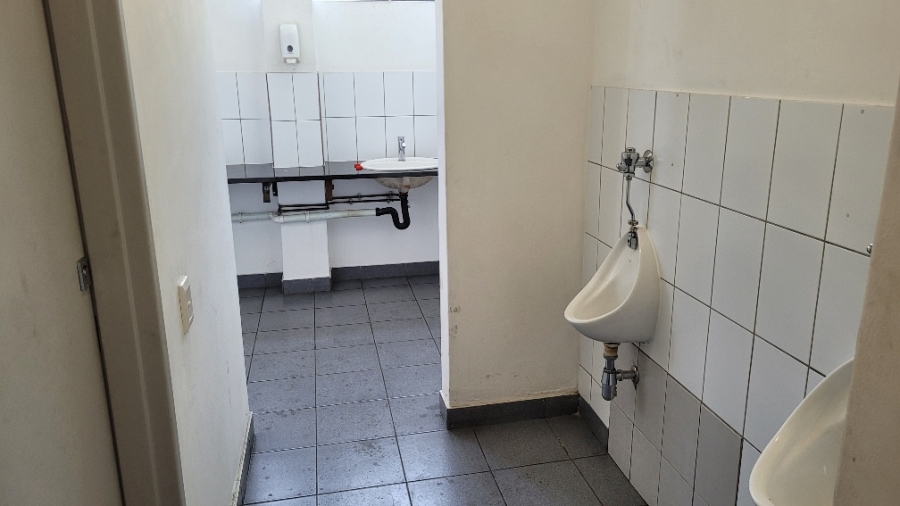 To Let Commercial Property for Rent in Epping Industrial Western Cape